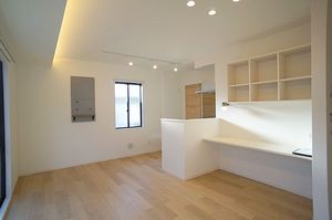 パークウエスト　Ｃ 102号-2