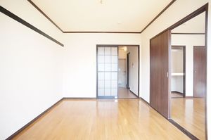 メゾン　セフィア 102号-2