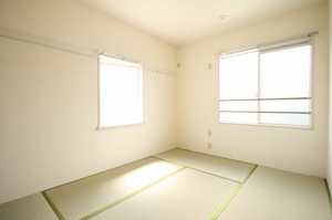 ファミール K Ⅰ 203号-5