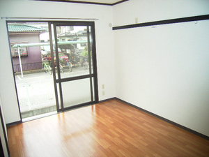 ロイヤルハイツ　ウエハラ　Ｂ 105号-3