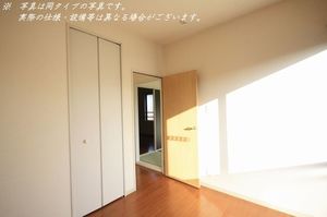 サン・フィール D 201号-7