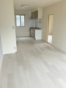 ピュア　ハイツ 102号-3