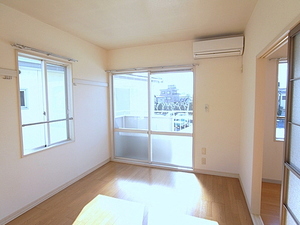 ユカリ　コーポ　Ａ 201号-2