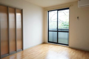 クリスタル　ハイツ 102号-3