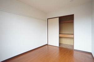 シャトー　ヌフ　ｄｅ　Ｓ 103号-4