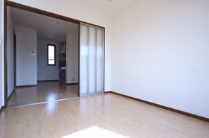 バリュージュ 大枝 205号-3