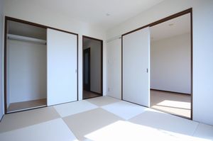 バリュージュ 大枝 205号-5