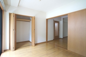 バーリントン・コート 101号-6