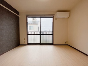 サン・ヴィラージュ 203号-3