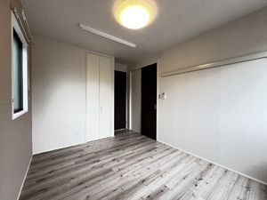 アーバニティ Ⅰ番館 102号-5