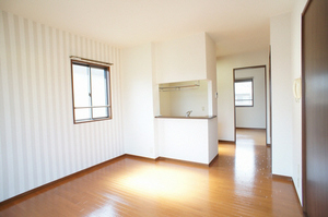 タウン　下日出谷　Ｂ 101号-2