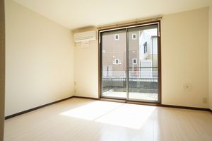 シェルクレールⅢ 103号-2