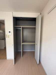 ミニ　キャスケード 202号-4