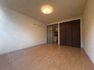 メゾン　かえで 202号-3