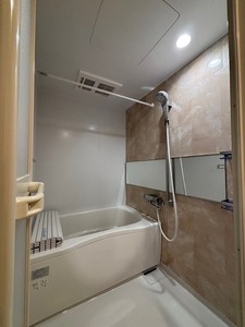 アーバンウィステリアＡ 203号-1