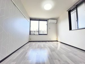 メゾンＪＰ二番館 101号-2