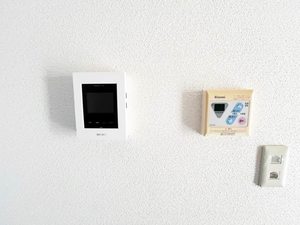 シティ東 八番館 101号-6