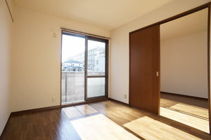 エピナール弐番館 104号-4