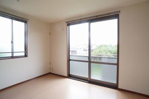 アーバン金井Ｅ 107号-8