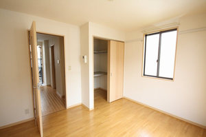 メゾン エルピス 205号-2