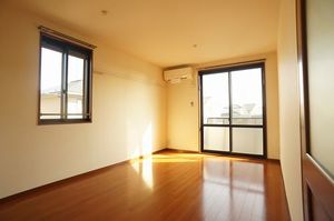 ラシーヌ C 201号-2