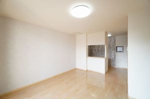 クレセントA 103号-2