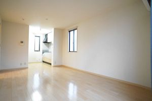 ラ・フェリスB 102号-3