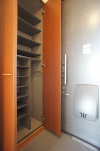 フラット赤井 203号-10