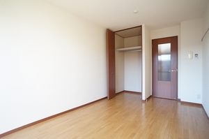 メゾンＳＴ 202号-3