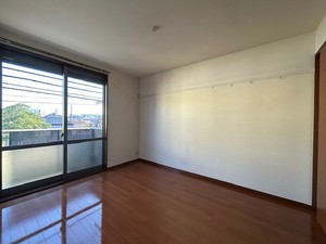 ラージヴィラ五番館 202号-6