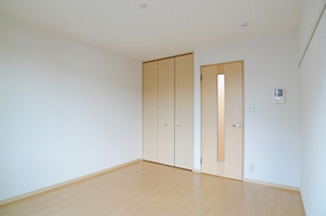 ハピネス中青木 202号-4