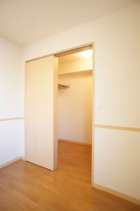 クレストコート 102号-9