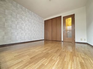 コートパインズ A 105号-2