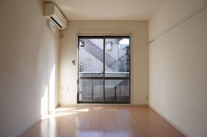 アレーゼ丸山台 102号-2