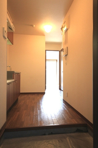 ロイヤルステージ２１ 103号-5