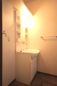 ロイヤルステージ２１ 103号-8