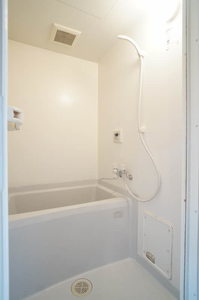 メゾン・ラ・プールＢ 107号-7