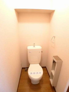 ヴィラ・セレソン 102号-8