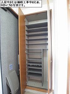 ファミーユ　ウエスト 201号-11