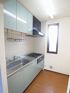 ファミーユ ウエスト 203号-5