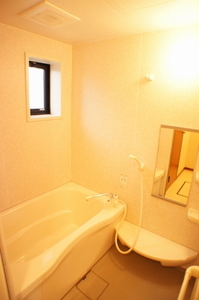 ファミーユ イースト 102号-7