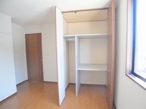 ファミーユ イースト 103号-9