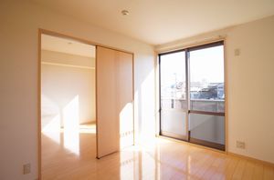 ヴィルヌーブＣ 202号-5