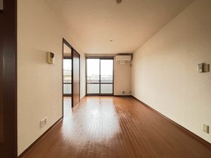 パーシモン淵江Ａ 201号-3