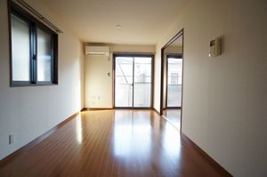 ブランドール大泉学園 203号-2