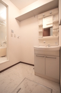 パインズ A 105号-5