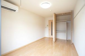 グランドソレーユ壱番館 105号-3