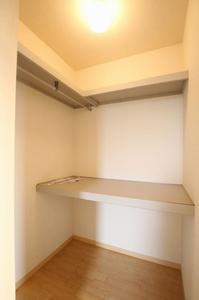 アスティオスⅡ 205号-4