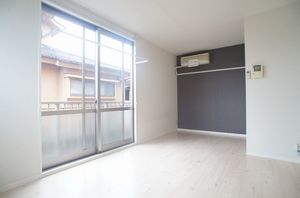 スクエア・コート 101号-3