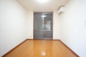 サン フラワーB 102号-2